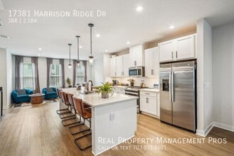 17381 Harrison Rdg Dr in Dumfries, VA - Building Photo - Building Photo