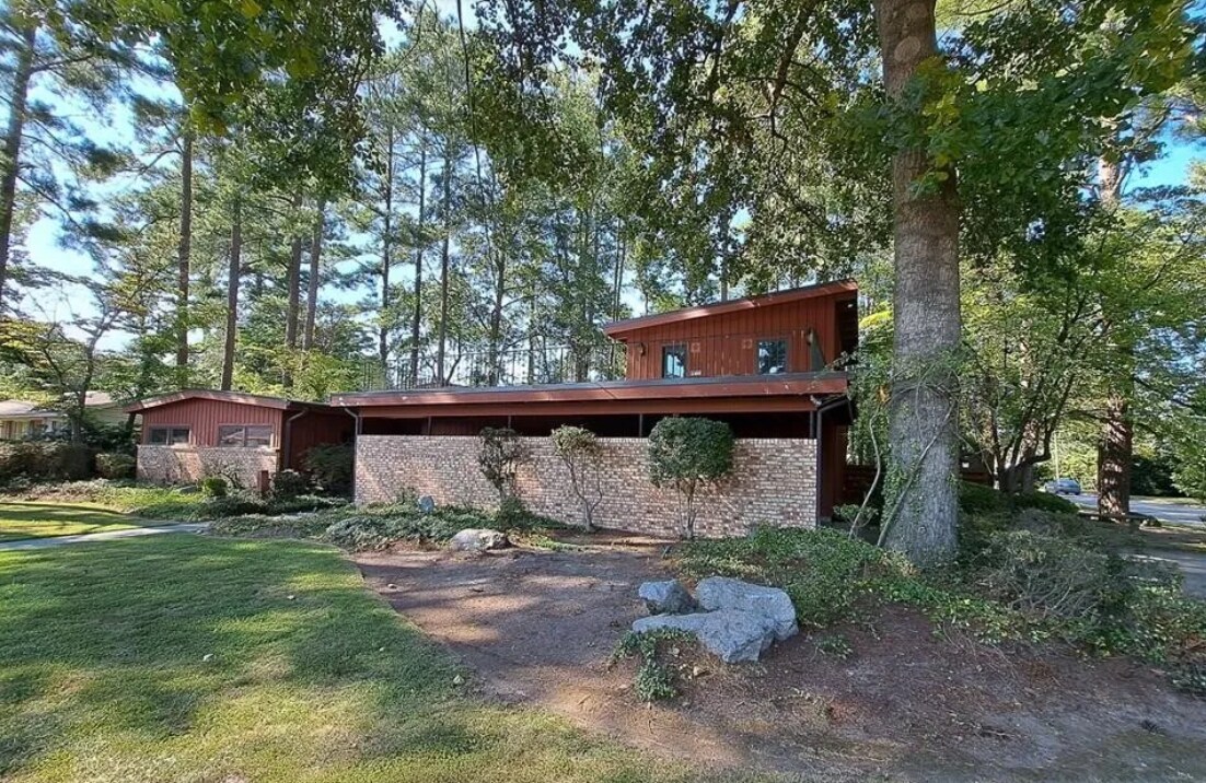 502 W 33rd St in Lumberton, NC - Building Photo