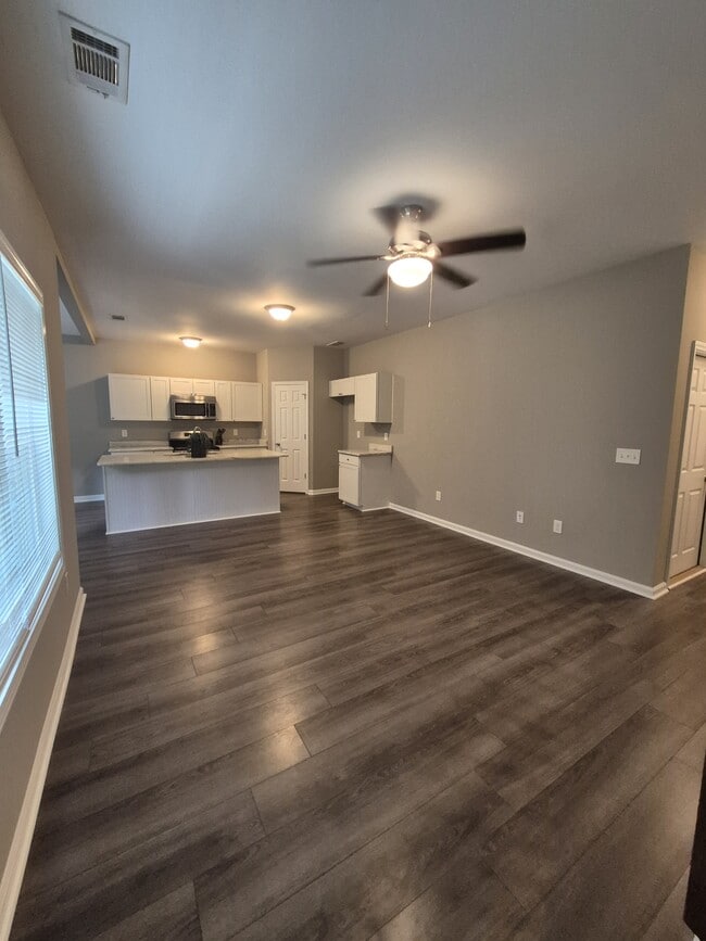 595 Vaughn Rd in Athens, GA - Building Photo - Building Photo