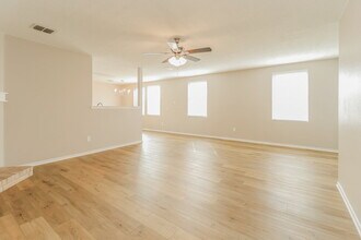 517 Riverflat Dr in Fort Worth, TX - Building Photo - Building Photo