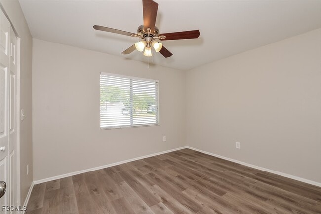 property at 6947 Roslyn Ct
