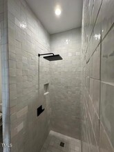 319 Fayetteville St, Unit 312 in Raleigh, NC - Foto de edificio - Building Photo
