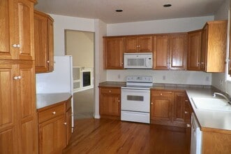 950 Southridge Greens Blvd in Fort Collins, CO - Building Photo - Building Photo