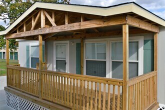 5323 Green Ln in Houston, TX - Building Photo - Building Photo