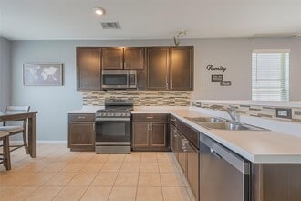 10027 Yanet Grove Ln in Houston, TX - Building Photo - Building Photo