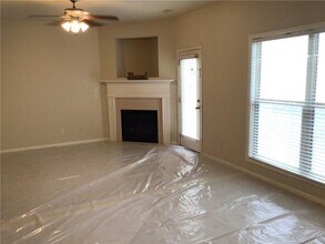 6158 Thorncrest Dr in Tucker, GA - Building Photo - Building Photo