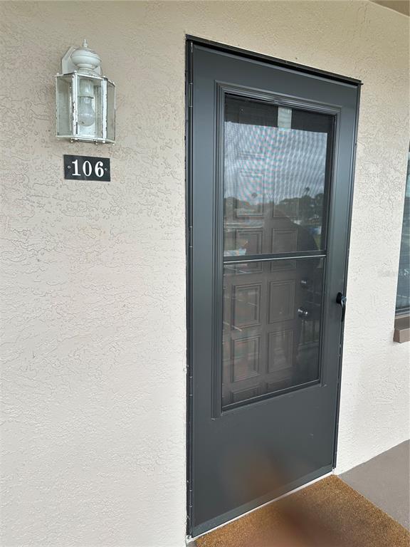 106 Mary Dr in Oldsmar, FL - Building Photo - Building Photo