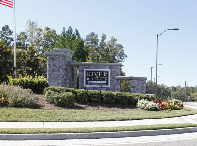 River Ridge at Canton in Canton, GA - Foto de edificio - Building Photo
