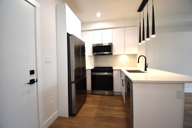 property at 185-175A 175a St
