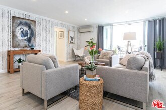 847 5th St in Santa Monica, CA - Building Photo - Building Photo