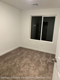 2024 N 375 W photo'