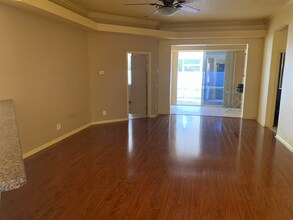 12018 85th St N in Largo, FL - Building Photo - Building Photo