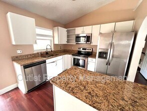 3214 Crestwood Forest Dr in Deltona, FL - Building Photo - Building Photo