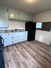 1218 Main St in Lyons, OR - Building Photo - Building Photo