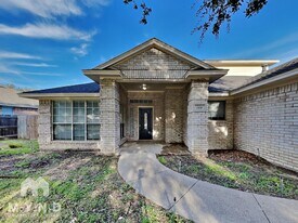 705 Stonebrooke Dr in Burleson, TX - Building Photo