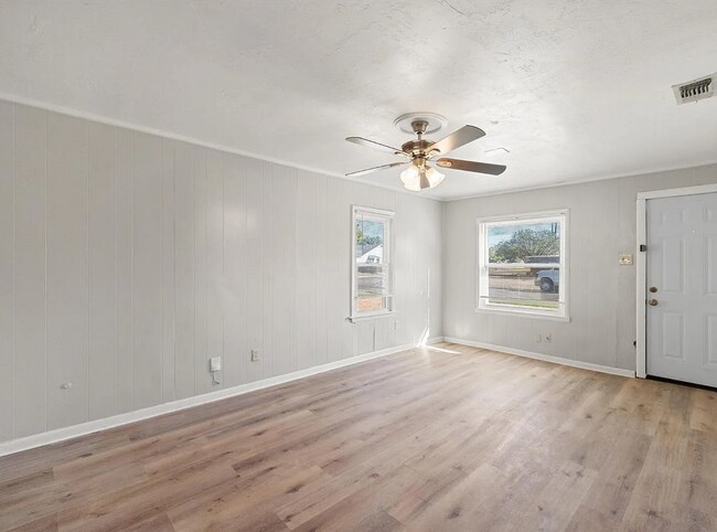 5104 36th St in Lubbock, TX - Building Photo - Building Photo