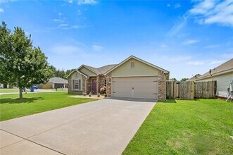 5410 SW Sahara St in Bentonville, AR - Building Photo - Building Photo
