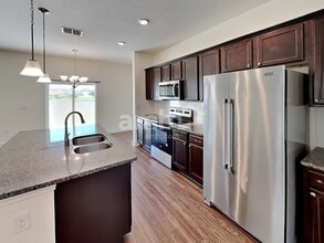 4624 Birdsong Dr in Palmetto, FL - Foto de edificio - Building Photo