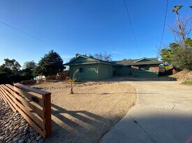 10036 Diversion Dr in Spring Valley, CA - Building Photo