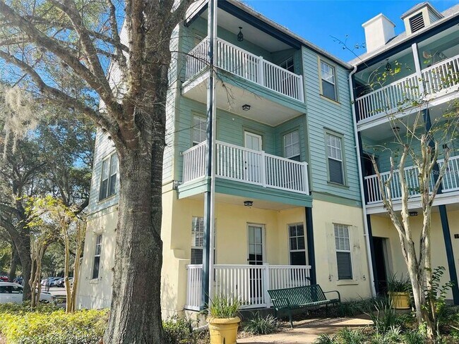 property at 611 Campus St