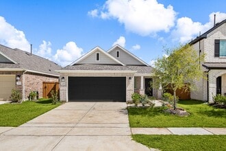 21670 Wave Holw Dr in Cypress, TX - Building Photo - Building Photo