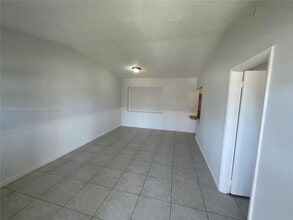 3019 NE 21st Terrace in Fort Lauderdale, FL - Building Photo - Building Photo