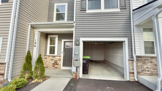 106 Hopi Pl in Winchester, VA - Foto de edificio - Building Photo