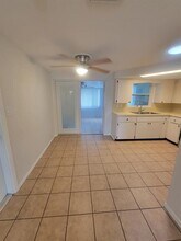 7401 Potomac Dr in Port Richey, FL - Building Photo - Building Photo