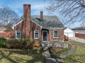 412 Keeble St in Maryville, TN - Building Photo