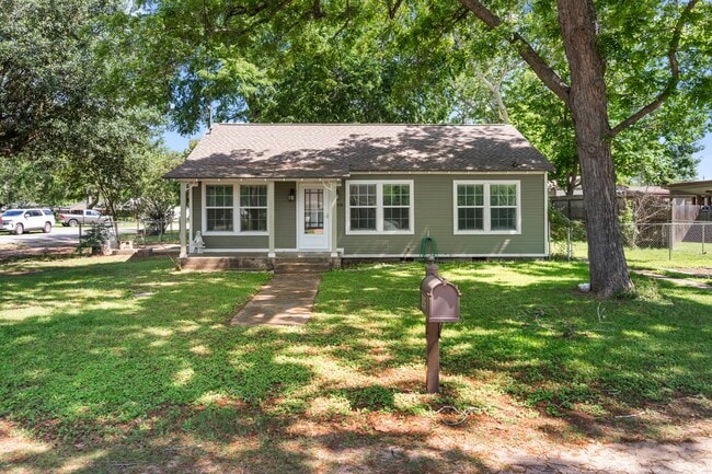 property at 1036 Jackson St