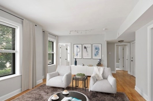 4036 N Ashland Ave, Unit E3 in Chicago, IL - Building Photo - Building Photo