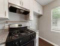 8706 Valley Rock Dr photo'