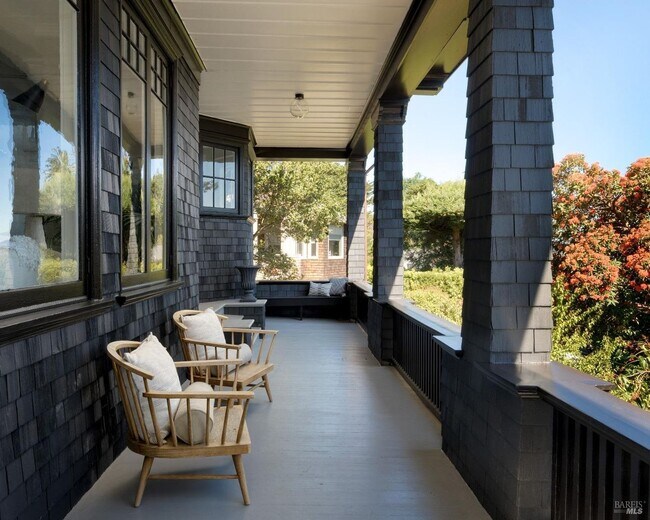 93 San Carlos Ave in Sausalito, CA - Building Photo - Building Photo