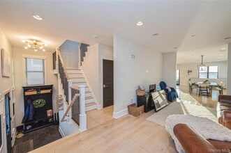 400 Shore Rd in Bellmore, NY - Building Photo - Building Photo