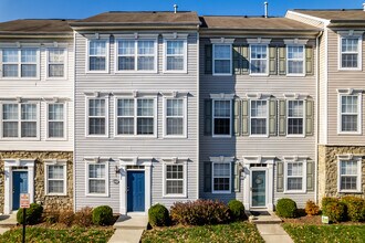 Parkside at Ashburn in Ashburn, VA - Building Photo - Building Photo