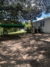 1358 Old Moody Rd in Eddy, TX - Building Photo - Building Photo