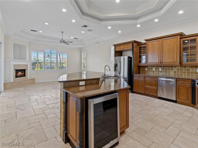 property at 405 Tradewinds Ave