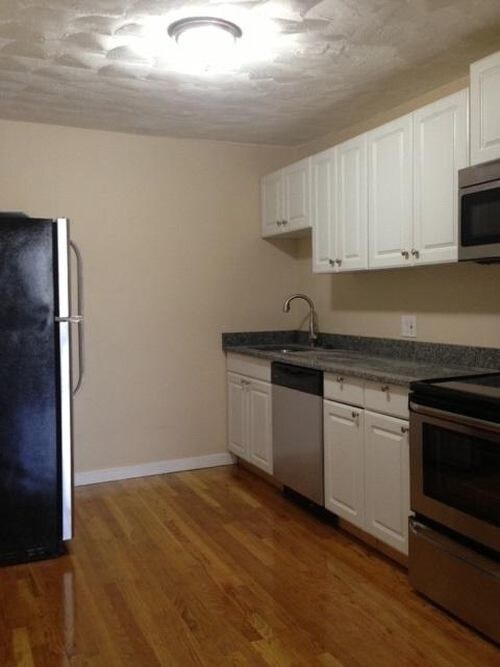 71 Oxford Ave-Unit -4 in Cambridge, MA - Building Photo - Building Photo