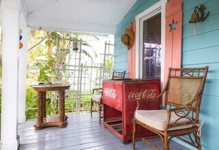 511 41st Ave S in St. Petersburg, FL - Foto de edificio - Building Photo