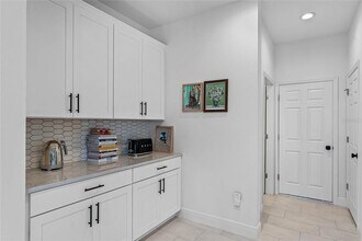 7902 Syracuse Dr in Clermont, FL - Building Photo - Building Photo