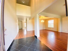 11019 Cayman Mist Dr in Houston, TX - Building Photo - Building Photo