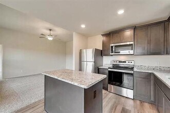 198 Drifter Dr in Newark, TX - Building Photo - Building Photo