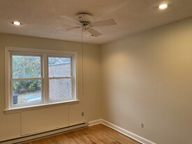 4611 State Rd, Unit 1 in Drexel Hill, PA - Building Photo - Building Photo