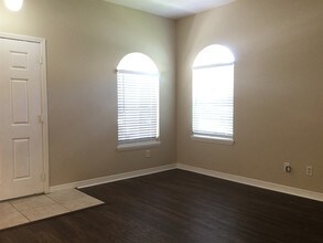 1838 Madison Ivy Cir in Apopka, FL - Foto de edificio - Building Photo