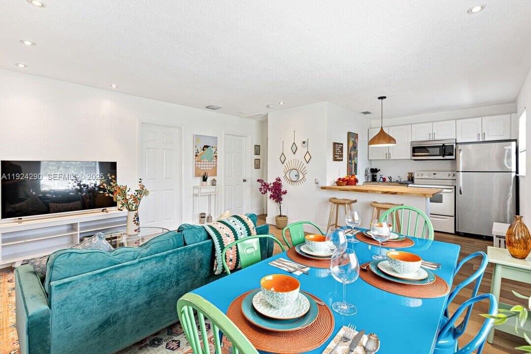 811 Tequesta St in Fort Lauderdale, FL - Building Photo