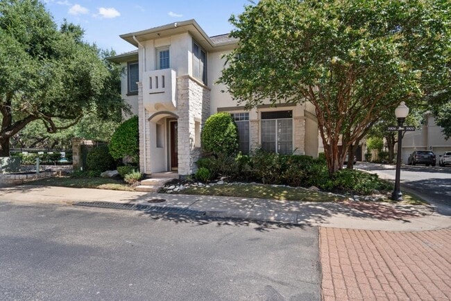 property at 3906 Gaines Ct