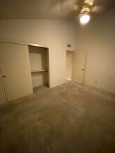 1000 Olive Dr in Bakersfield, CA - Building Photo - Building Photo