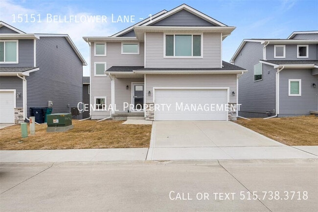 15151 Bellflower Ln in Urbandale, IA - Building Photo - Building Photo