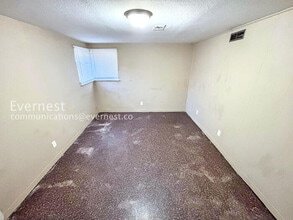 3191 Troy St in Aurora, CO - Foto de edificio - Building Photo