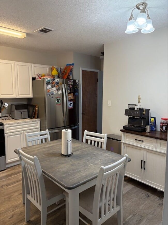 92 5th Ave in Shalimar, FL - Building Photo - Building Photo